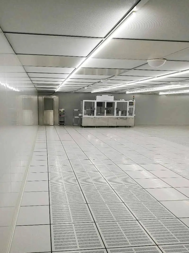 通风地板气流组织诊断与局部热点治理——从静压失衡到精准送风的系统方法